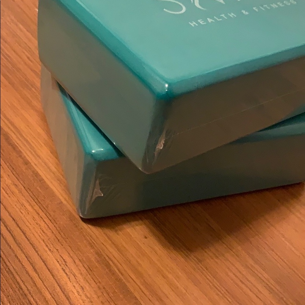 Yoga Blocks Set - Picture 4 of 5